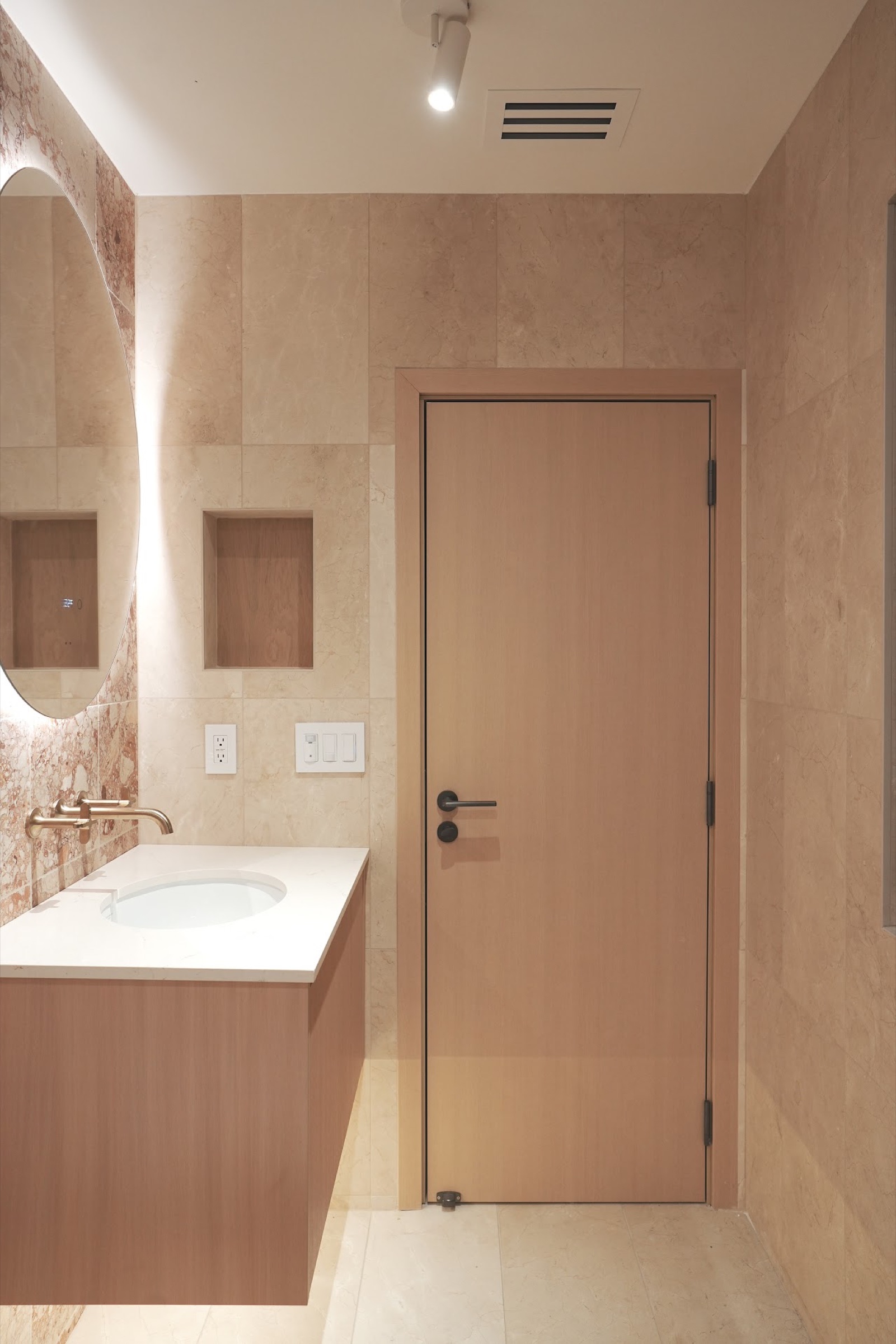 Guest Bath in the Sunnyslope project, view 2