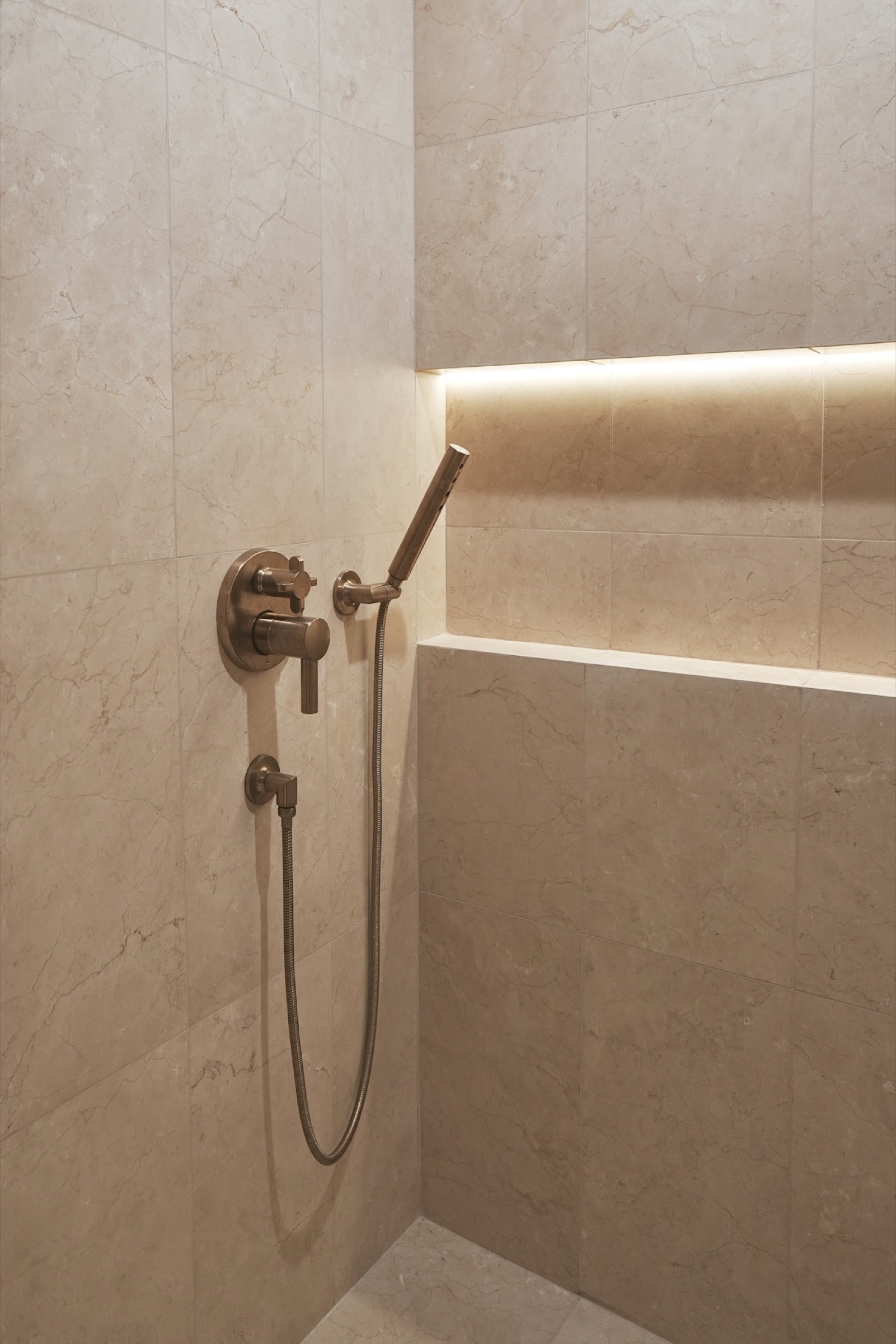 Guest Bath in the Sunnyslope project, view 4